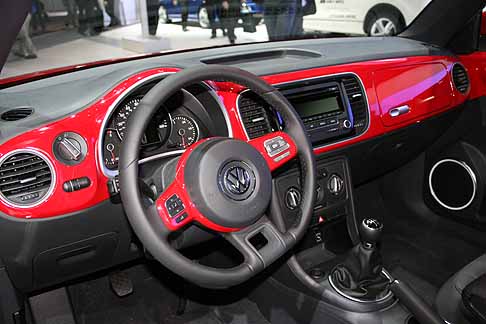 Volkswagen - Interni originali della nuova Volkswagen Beetle